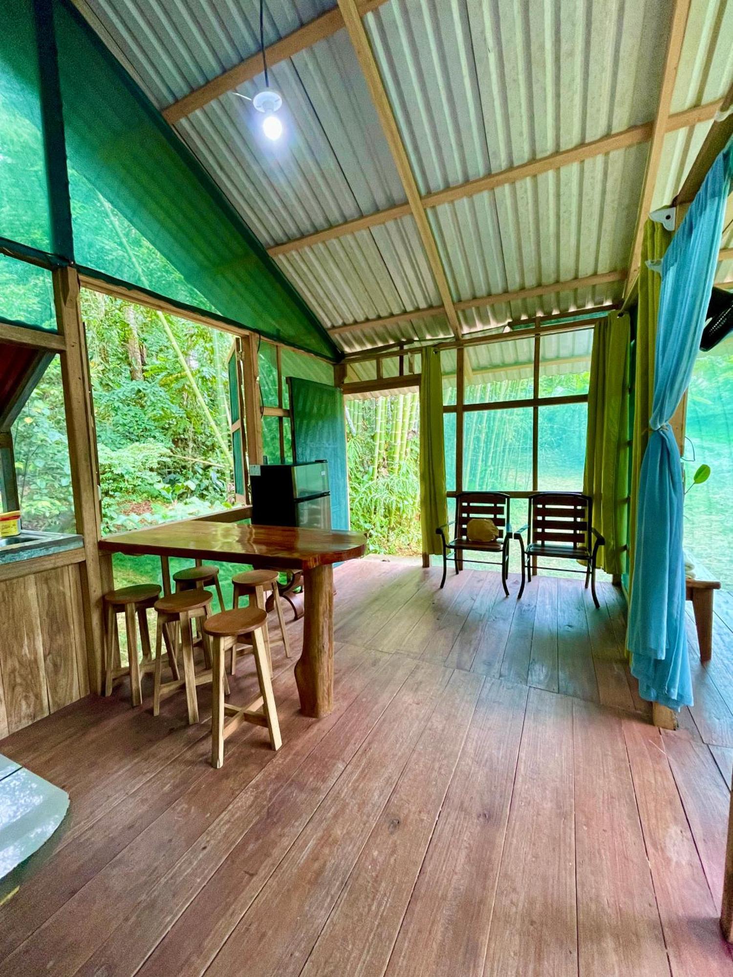 Alouatta Lodge And Canopy Cahuita Dış mekan fotoğraf